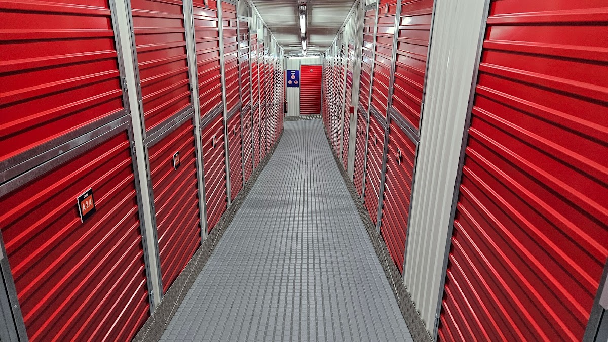 SuperStorage - image 3