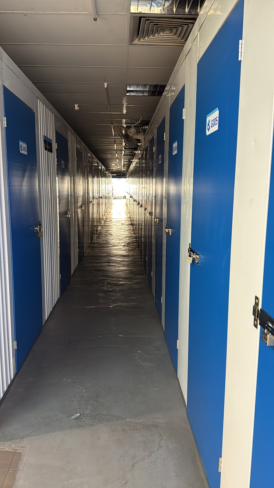 Cube Self Storage - image 5