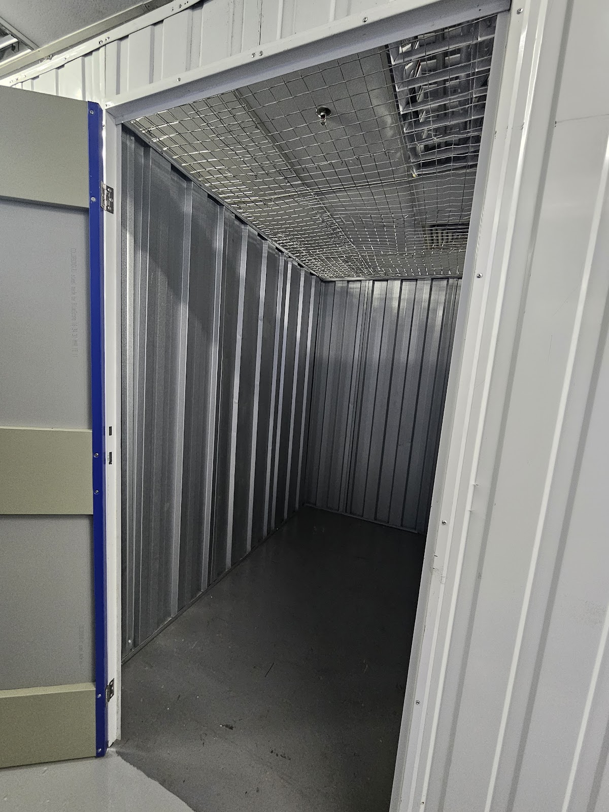 Cube Self Storage - image 4